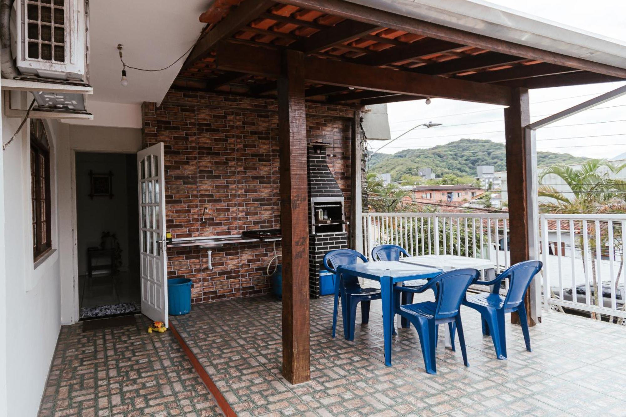 Otimo Sobrado Prox Da Grande Com Ar Condicionado Ubatuba