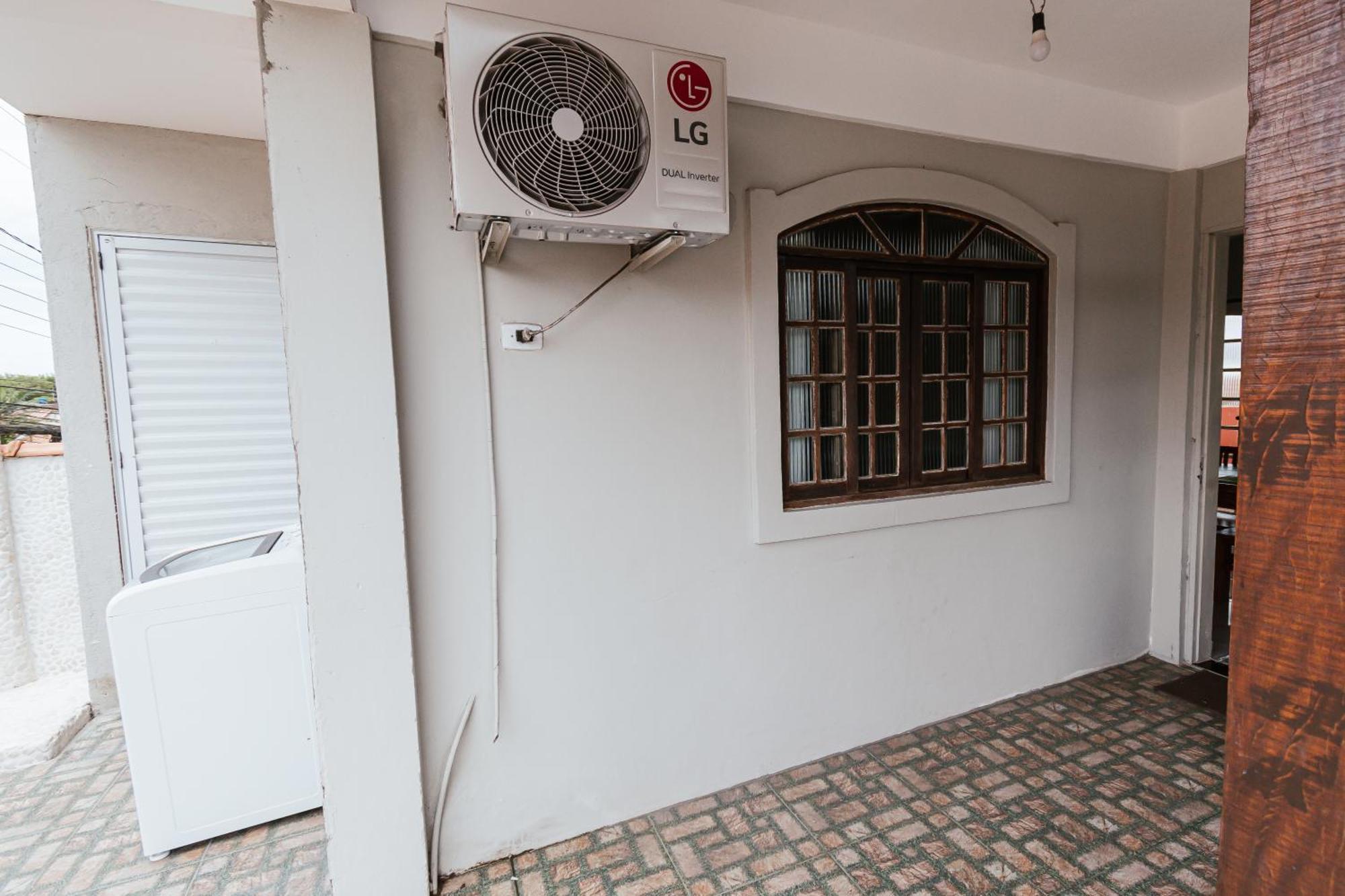 Otimo Sobrado Prox Da Grande Com Ar Condicionado Holiday home Ubatuba